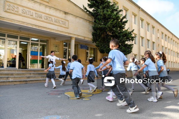 Suraxanı rayonu, Yeni Günəşli qəsəbəsi, 282 nömrəli tam orta məktəb