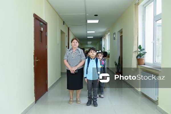 Suraxanı rayonu, Yeni Günəşli qəsəbəsi, 282 nömrəli tam orta məktəb