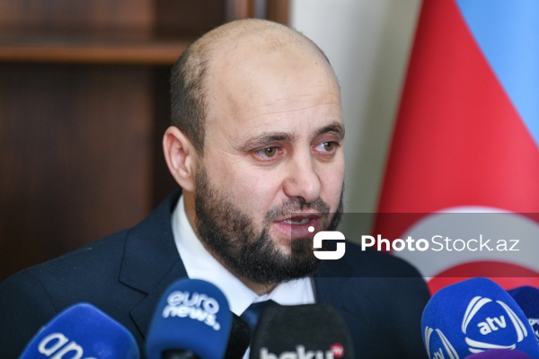 Suriyanın energetika naziri Məhəmməd Əl Bəşirin jurnalistlərə müsahibəsi