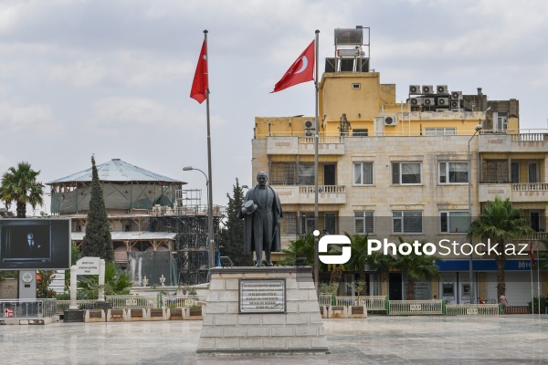 Suriyanın energetika naziri Məhəmməd Əl Bəşirin jurnalistlərə müsahibəsi