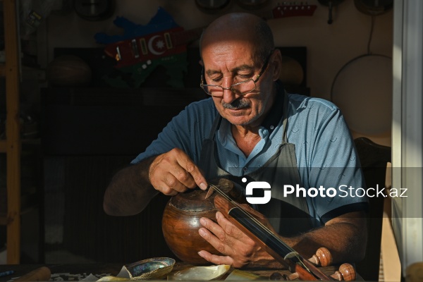 Milli musiqi alətləri ustası Musa Yaqubov