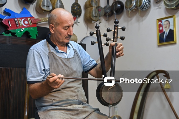 Milli musiqi alətləri ustası Musa Yaqubov