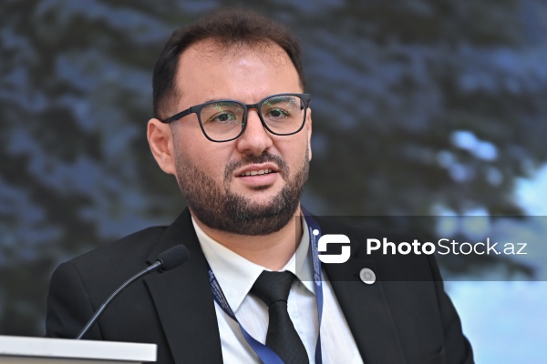 Rəşad Mustafa - "Tarixi-dini abidələrin qorunması: çağırışlar və perspektivlər" mövzusunda keçirilən konfransda