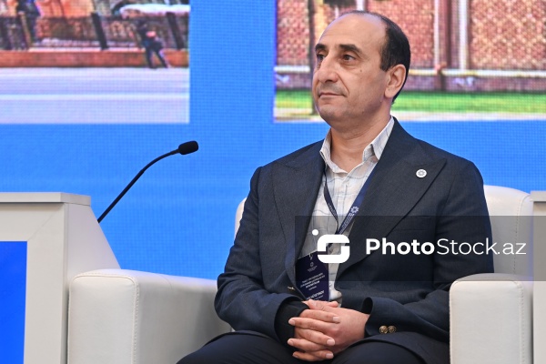 "Tarixi-dini abidələrin qorunması: çağırışlar və perspektivlər" mövzusunda keçirilən konfrans