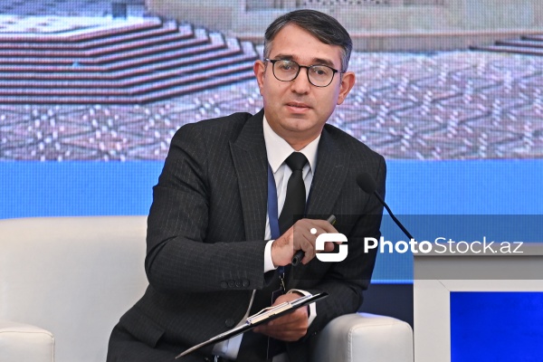 "Tarixi-dini abidələrin qorunması: çağırışlar və perspektivlər" mövzusunda keçirilən konfrans