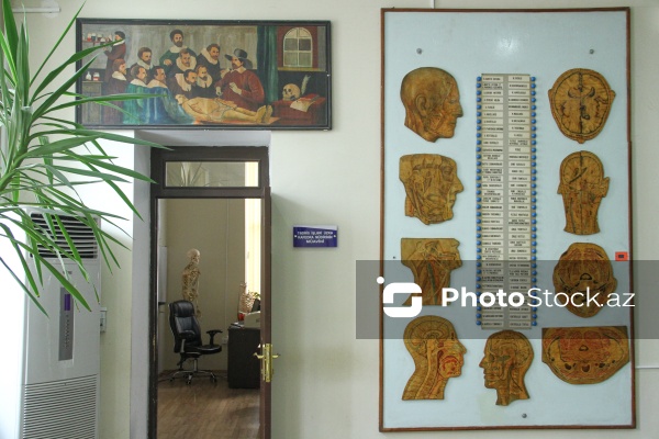 Bir əsrə yaxın yaşı olan Azərbaycan Tibb Universiteti