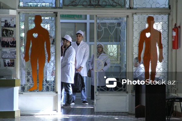 Bir əsrə yaxın yaşı olan Azərbaycan Tibb Universiteti