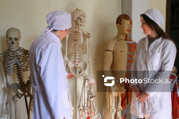 Bir əsrə yaxın yaşı olan Azərbaycan Tibb Universiteti