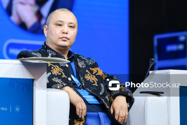 Ayan Turekulov -  “İkinci Respublika” İctimai Fondunun rəhbəri