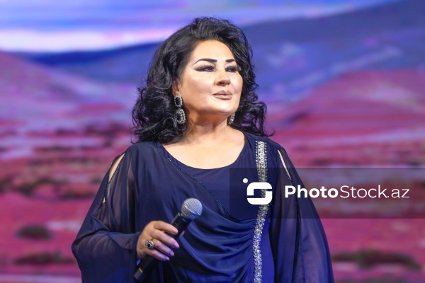 Aybəniz Haşımova - Əməkdar artist