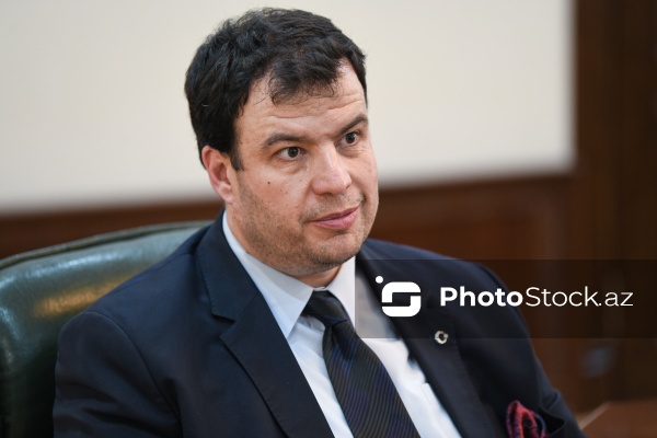 Türkiyə Politik və Strateji Araşdırmalar Vəqfinin İdarə Heyətinin sədri Sinan Demirtürk