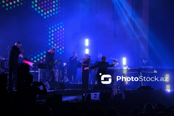 Türkiyəli məşhur müğənni Yalının Bakı Konqres Mərkəzindəki konserti