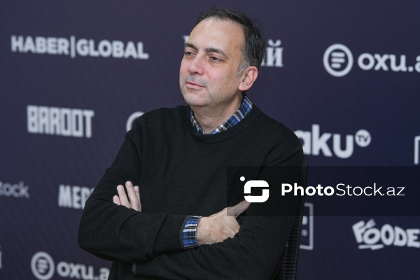 Türkiyənin Qalatasaray Universitetinin professoru Tolqa Bilener