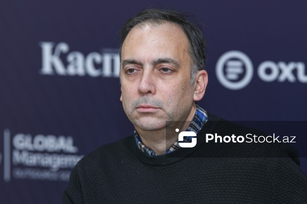 Türkiyənin Qalatasaray Universitetinin professoru Tolqa Bilener