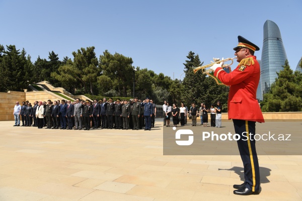 Türkiyənin Zəfər bayramı münasibətilə Bakıdakı "Türk Şəhidliyi" abidəsi ziyarət olunub