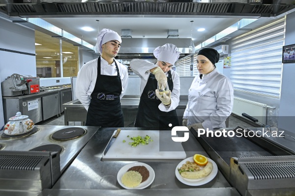 Peşə Təhsil Mərkəzinin aşpaz və qənnadçı-şirniyyatçı ixtisasları