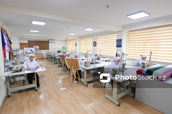 Turizm və Sosial Xidmətlər üzrə Bakı Dövlət Peşə Təhsil Mərkəzinin moda dizaynı ixtisası