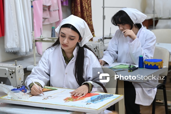 Turizm və Sosial Xidmətlər üzrə Bakı Dövlət Peşə Təhsil Mərkəzinin moda dizaynı ixtisası