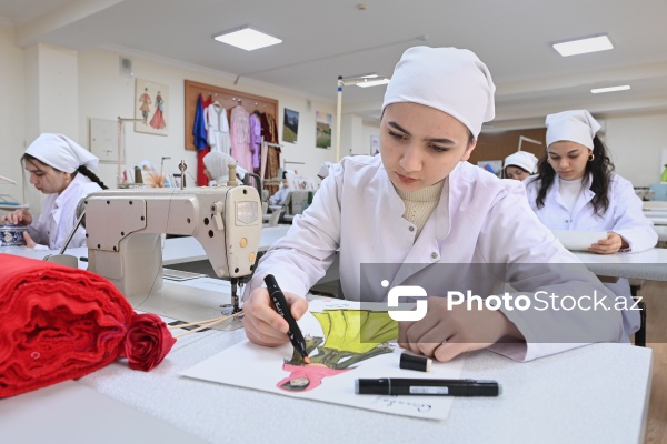 Turizm və Sosial Xidmətlər üzrə Bakı Dövlət Peşə Təhsil Mərkəzinin moda dizaynı ixtisası