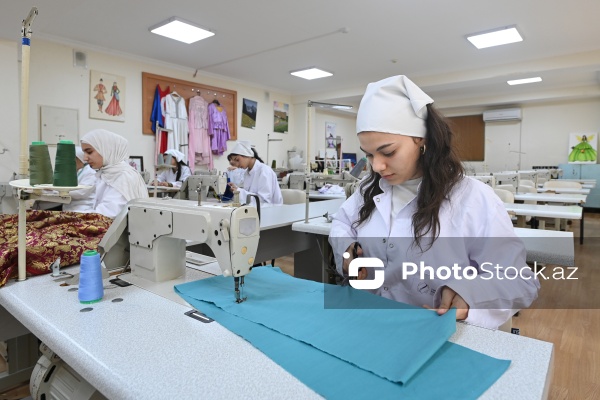 Turizm və Sosial Xidmətlər üzrə Bakı Dövlət Peşə Təhsil Mərkəzinin moda dizaynı ixtisası