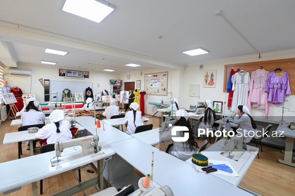 Turizm və Sosial Xidmətlər üzrə Bakı Dövlət Peşə Təhsil Mərkəzinin moda dizaynı ixtisası