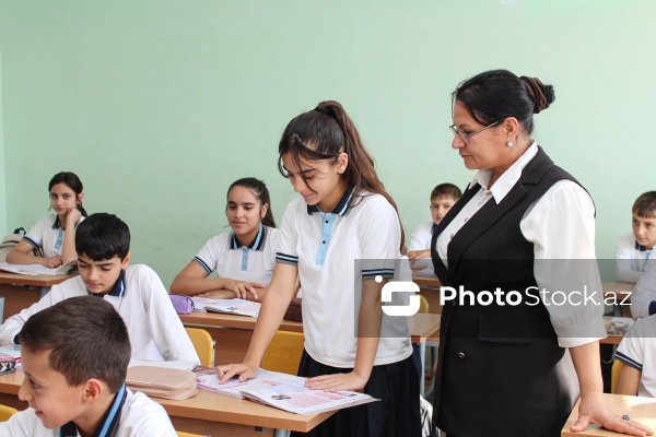 Ucar rayon Alpout kənd 1 nömrəli tam orta məktəb