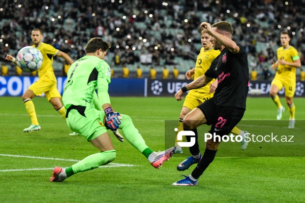 UEFA Çempionlar Liqasının liqa mərhələsinin "Sabah" - "Borussiya Dortmund" oyunu