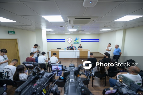 "Qarabağ"ın “Tvente” ilə oyun öncəsi mətbuat konfransı