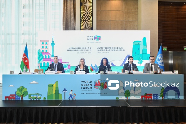 WUF13 tədbirinə hazırlıq işlərinə dair brifinq