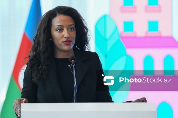 Edlam Yemeru - WUF13 tədbirinə hazırlıq işlərinə dair brifinqdə