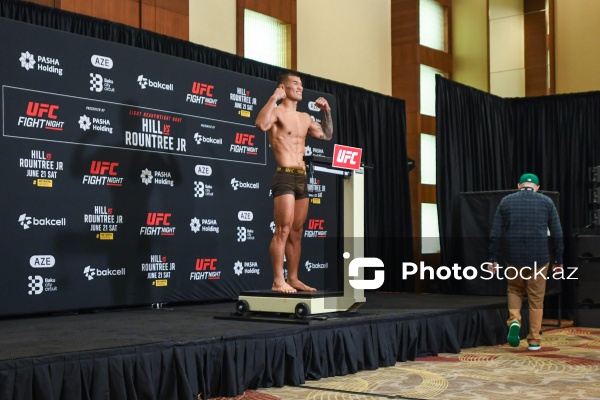 "UFC Baku Fight Night"da oktaqona çıxacaq idmançıların rəsmi çəkiölçmə mərasimi