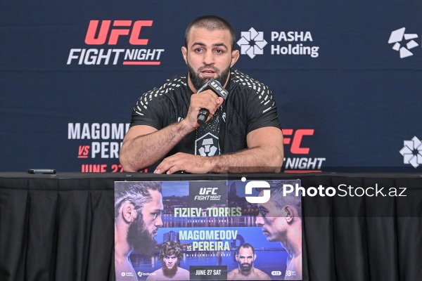 UFC iştirakçılarının Bakıda baş tutan mətbuat konfransı