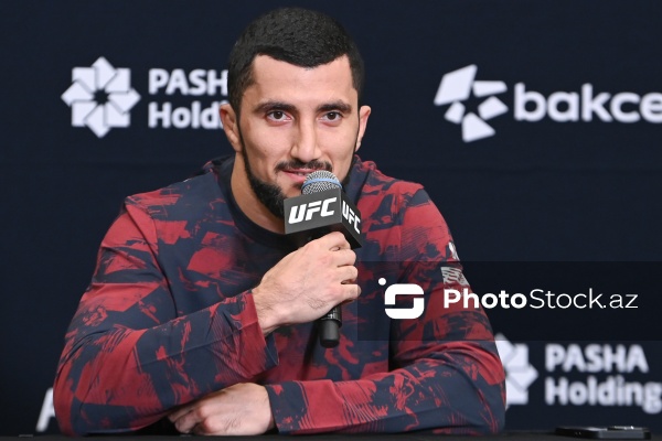 UFC iştirakçılarının Bakıda baş tutan mətbuat konfransı