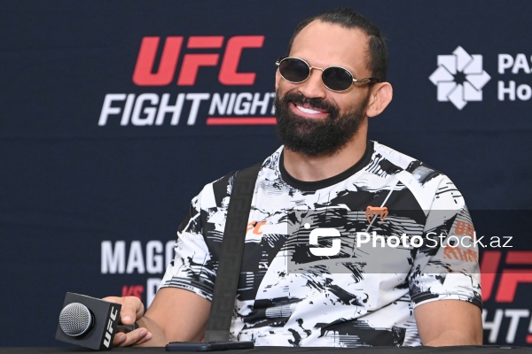 Mişel Pereyra - UFC iştirakçılarının Bakıda baş tutan mətbuat konfransında