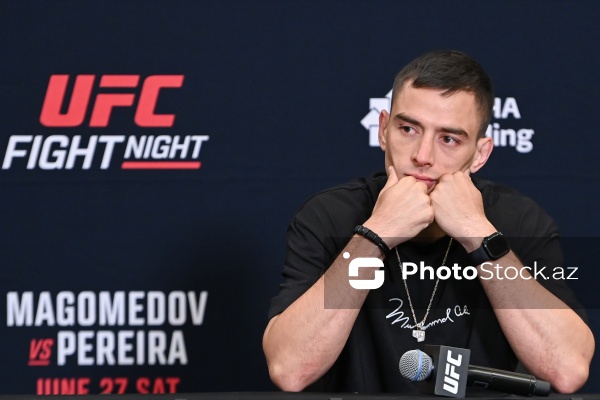 UFC iştirakçılarının Bakıda baş tutan mətbuat konfransı