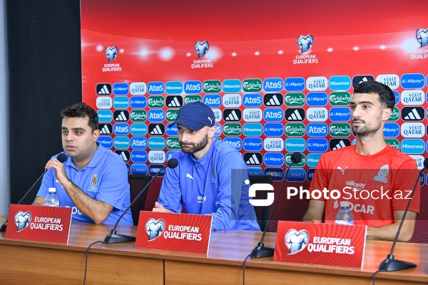 Azərbaycan millisinin Ukrayna millisinə qarşı oyunundan öncəki mətbuat konfransı