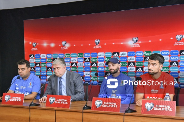Azərbaycan millisinin Ukrayna millisinə qarşı oyunundan öncəki mətbuat konfransı