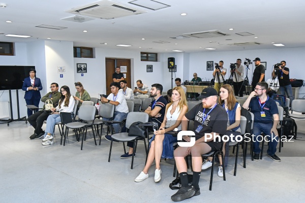 Ukrayna millisinin baş məşqçisi Sergey Rebrovun mətbuat konfransı