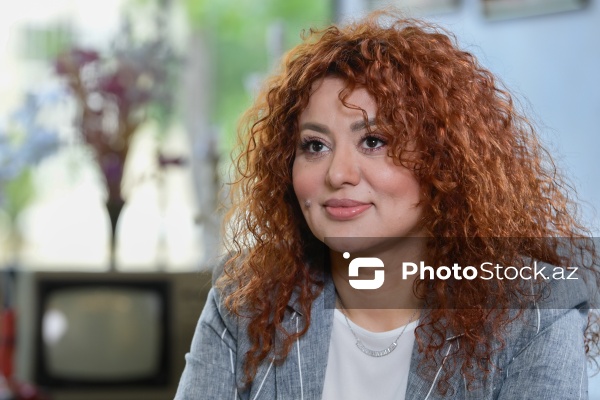 Əməkdar artist Vəfa Zeynalova