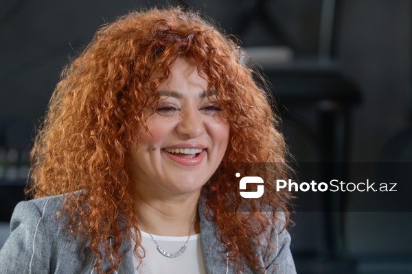 Əməkdar artist Vəfa Zeynalova