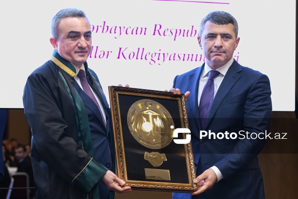 "Vəkil Günü" peşə bayramı münasibətilə keçirilən andiçmə və təltifolunma mərasimi