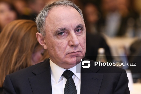 Kamran Əliyev - "Vəkil Günü" peşə bayramı münasibətilə keçirilən andiçmə və təltifolunma mərasimində