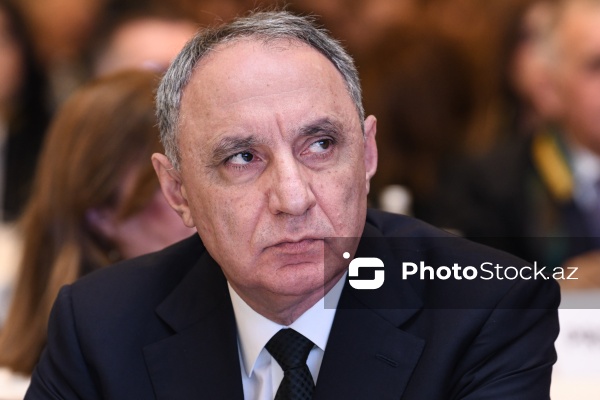 Kamran Əliyev - "Vəkil Günü" peşə bayramı münasibətilə keçirilən andiçmə və təltifolunma mərasimində