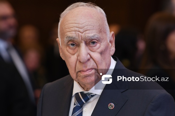 İkram Kərimov - "Vəkil Günü" peşə bayramı münasibətilə keçirilən andiçmə və təltifolunma mərasimində