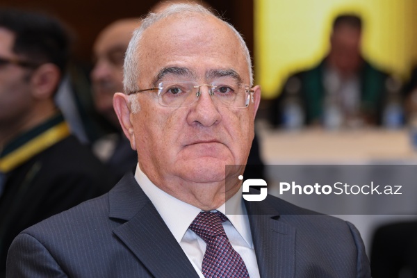 Ramiz Rzayev - "Vəkil Günü" peşə bayramı münasibətilə keçirilən andiçmə və təltifolunma mərasimində