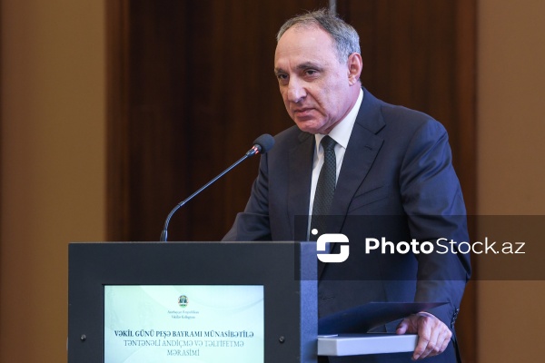 Kamran Əliyev - "Vəkil Günü" peşə bayramı münasibətilə keçirilən andiçmə və təltifolunma mərasimində