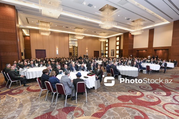 "Vəkil Günü" peşə bayramı münasibətilə keçirilən andiçmə və təltifolunma mərasimi