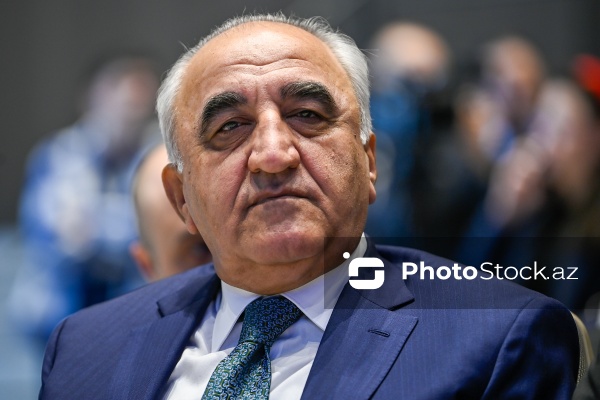 "Vergi sistemində gələcəyə baxış: yeni idarəetmə modeli və data əsaslı qərarlar" forumu