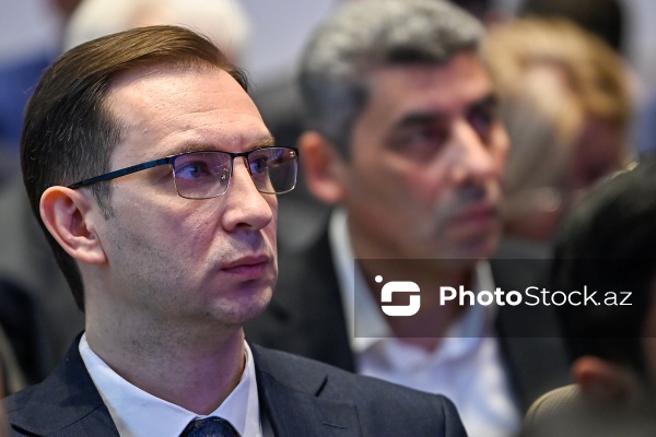 "Vergi sistemində gələcəyə baxış: yeni idarəetmə modeli və data əsaslı qərarlar" forumu