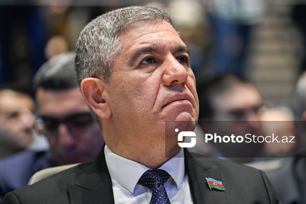 "Vergi sistemində gələcəyə baxış: yeni idarəetmə modeli və data əsaslı qərarlar" forumu